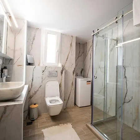 דירה Agias Sofias Svolou Center 2 *