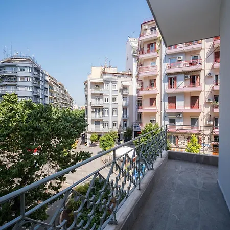 Agias Sofias Svolou Center 2 דירה